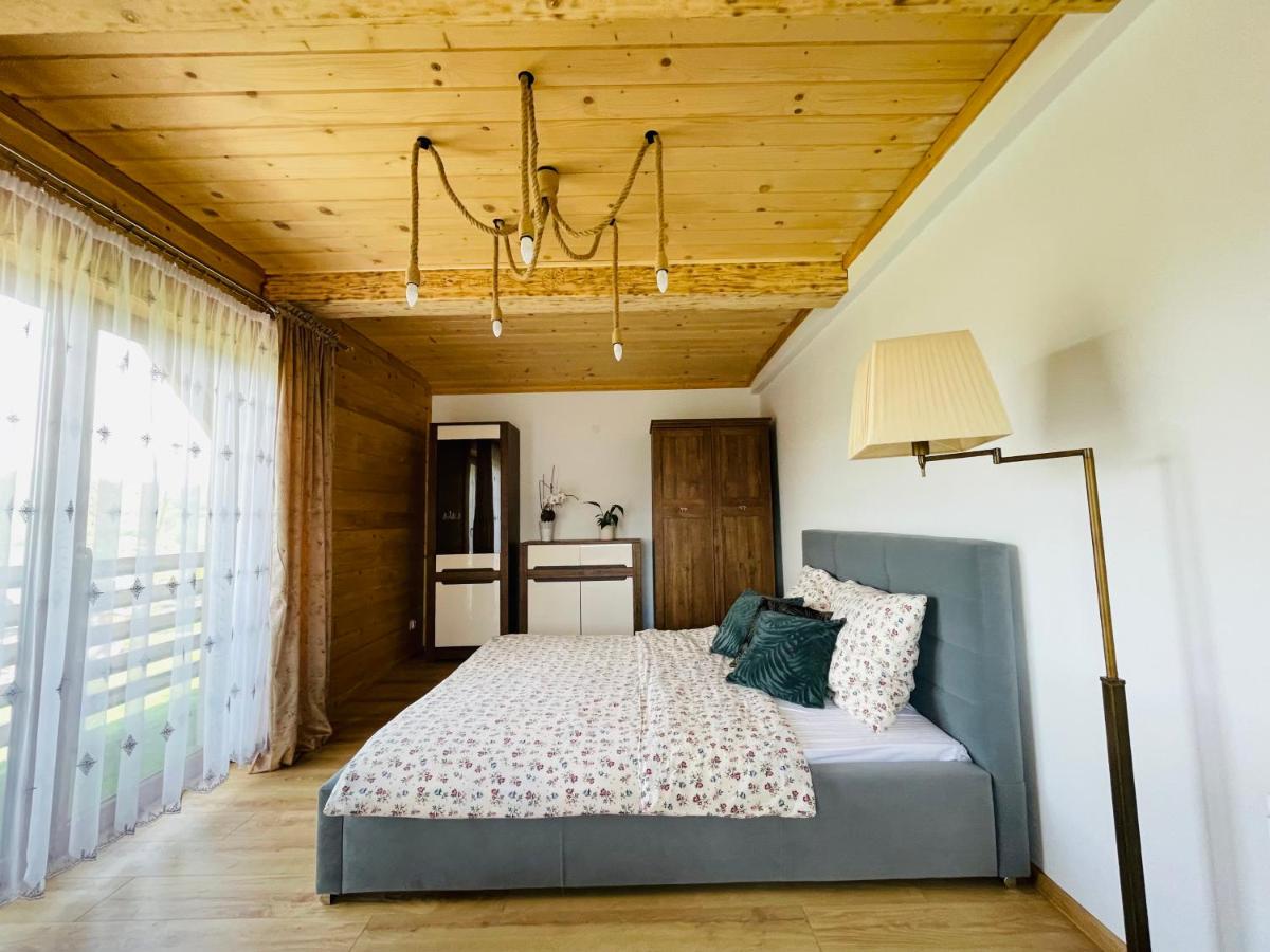 Studio Apartment with Balcony