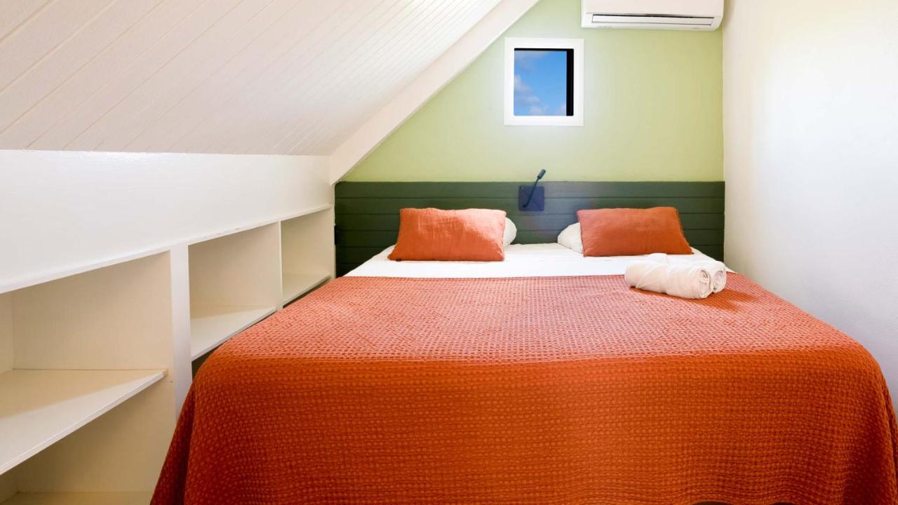 One-Bedroom Bungalow