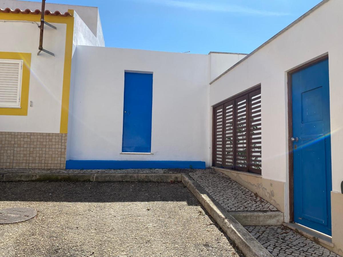 Bia Vintage Villa - Casa com Vista Mar, Terraço e Jardim no Centro de Alvor - Ferienwohnung