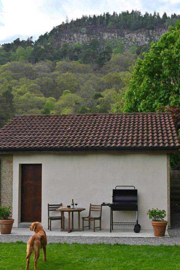 Greenwood - Stunning Scandinavian Style Home in the heart of Ballater Royal Deeside - Bed and Breakfast