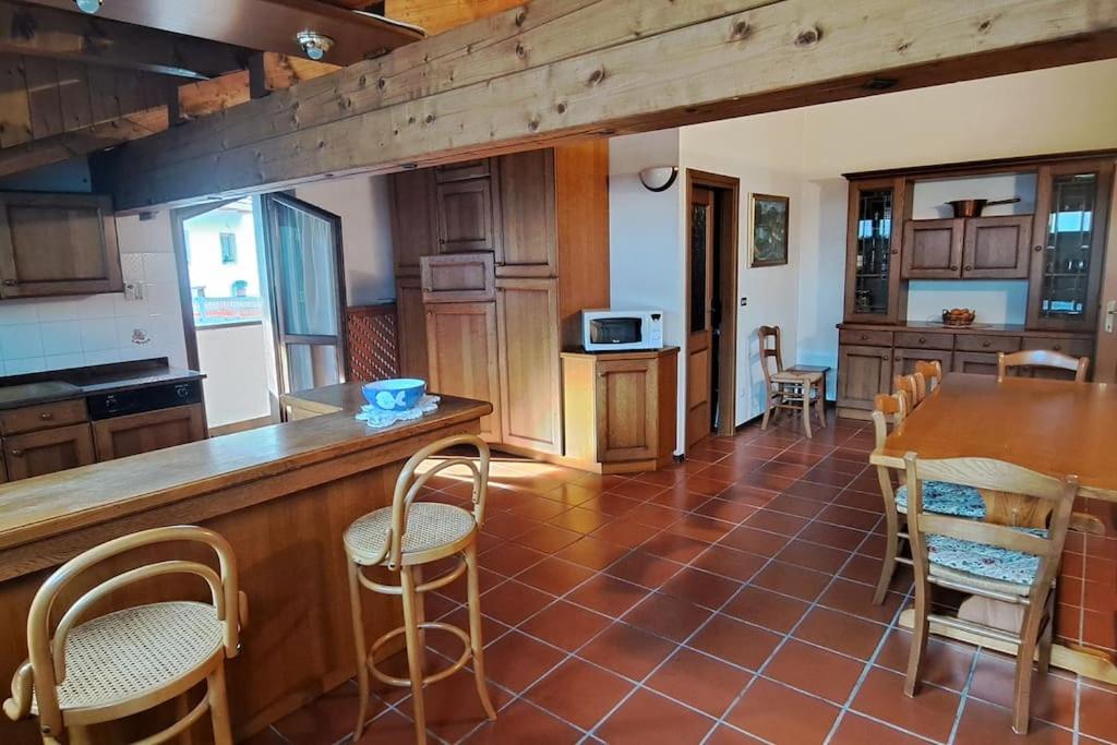 Attico con vista sulle Dolomiti - Ferienwohnung