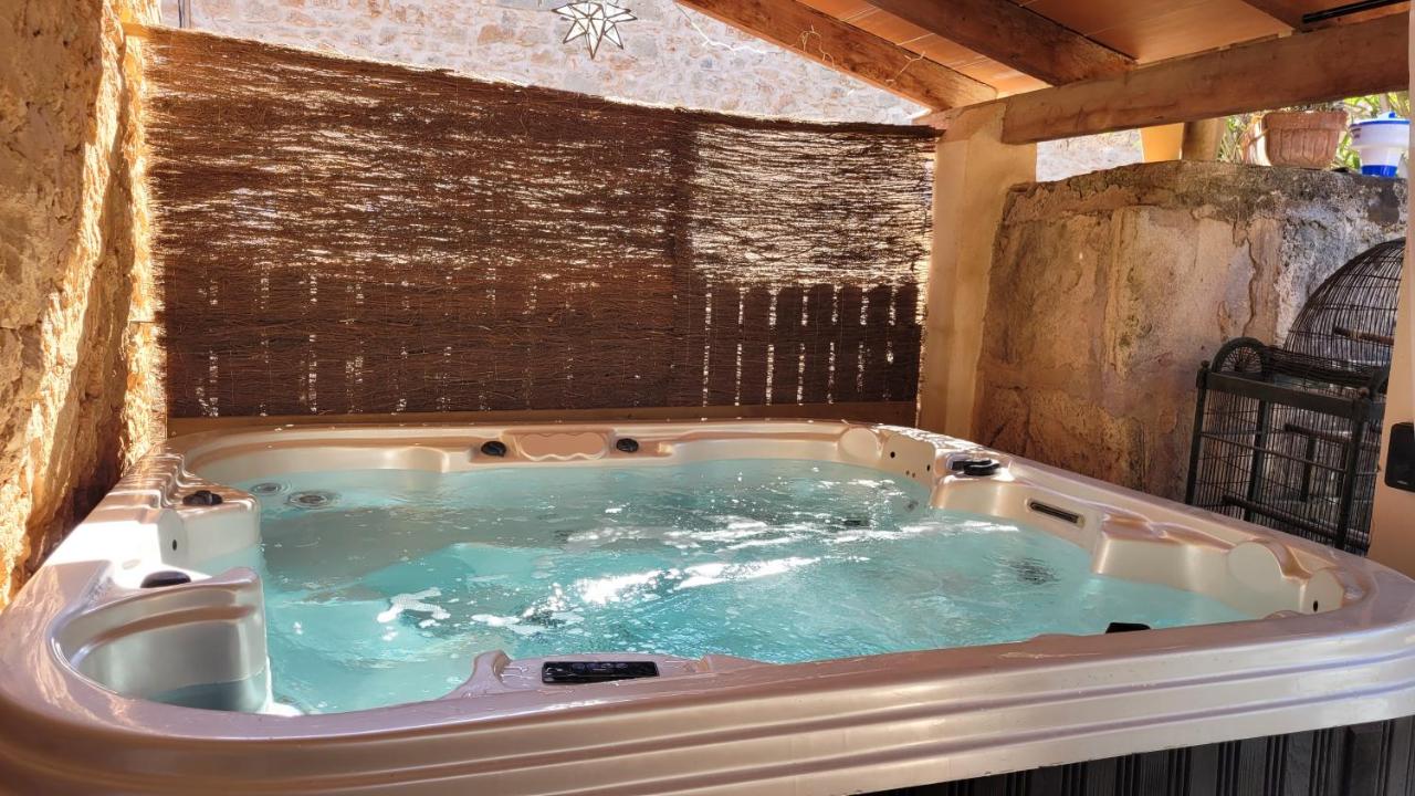 Casa Estrella - B&B es Llombards