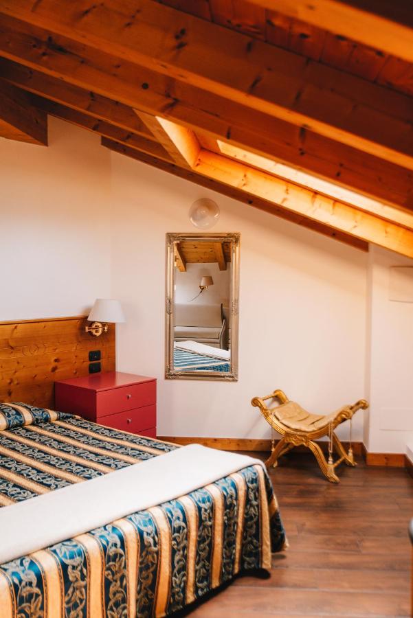 Doppelzimmer im Dachgeschoss