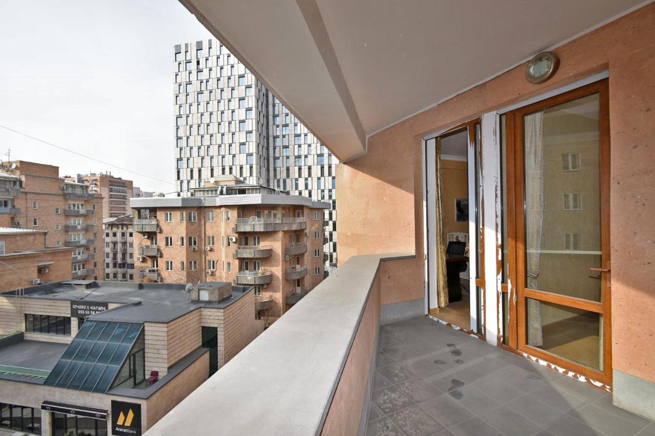 4 bedrooms GRAND & SUNNY apart HH106 - B&B Yerevan