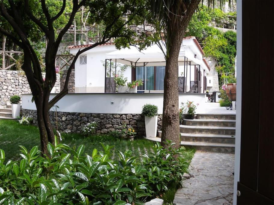 Villa Rafael - A Romantic Gem in Amalfi Coast - B&B Maiori