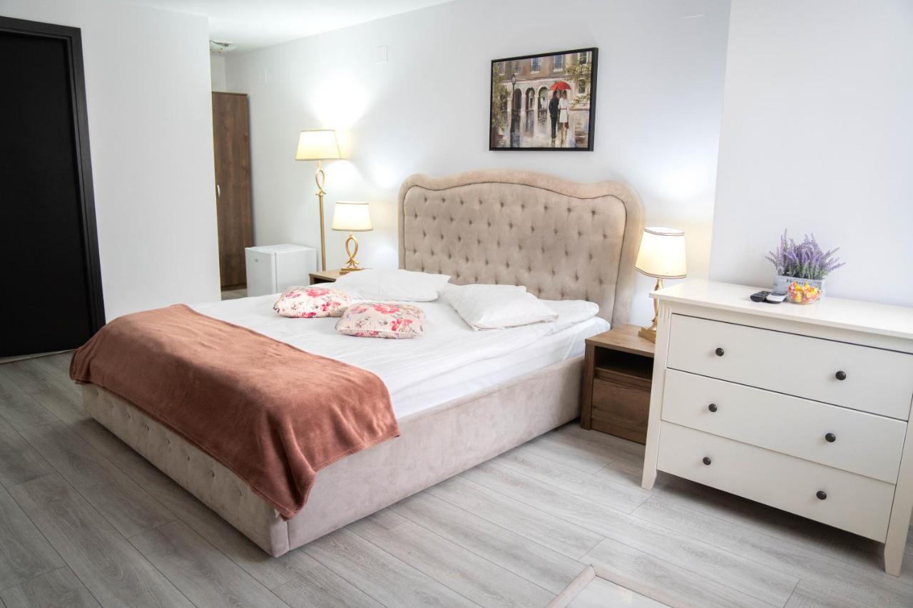 B&B Oradea - Casa Alis - Bed and Breakfast Oradea