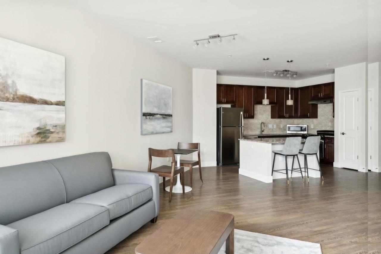 Apartment - Disability Access (Self Check-in with Virtual Front Desk)
