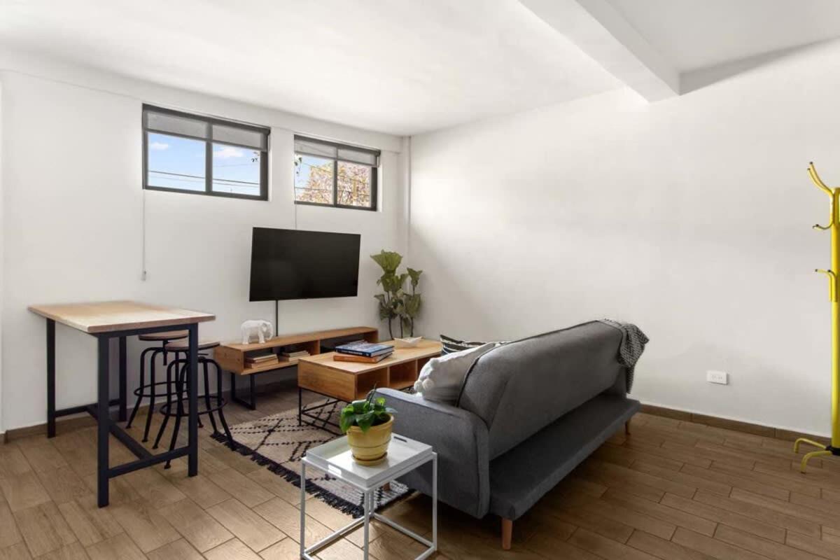 MS Moderna Suite Arcos Hercules HD1 - Bed and Breakfast La Laborcilla