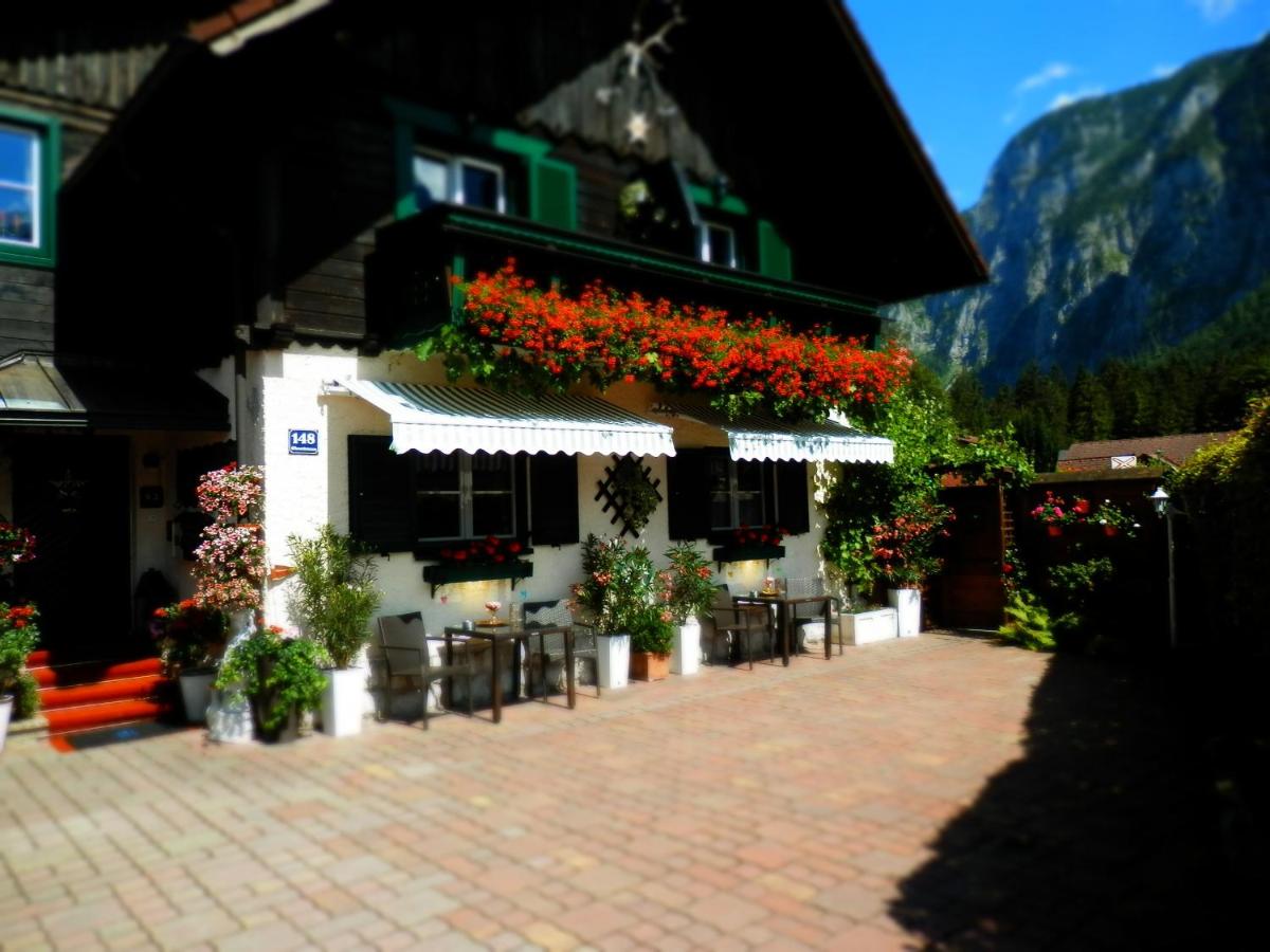 B&B Obertraun - Landhaus Osborne - Bed and Breakfast Obertraun