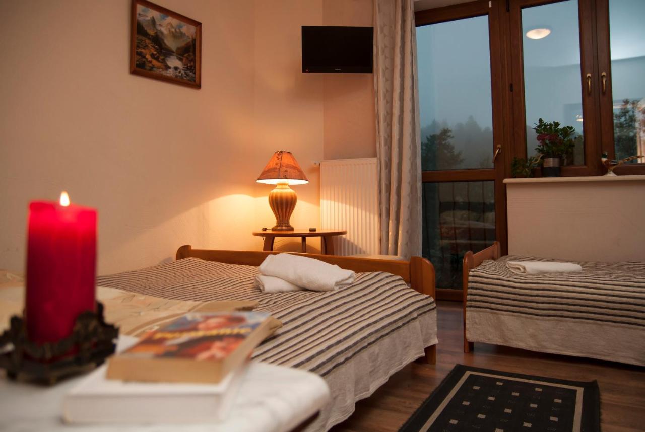 Triple Room with Mountain View