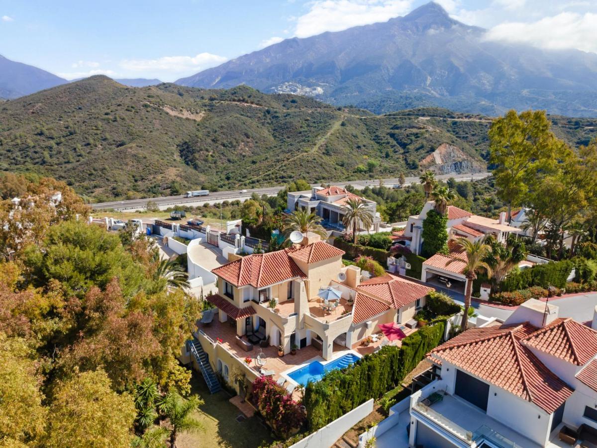 Charming Andalusian style villa in Nueva Andalucia - Bed and Breakfast Marbella