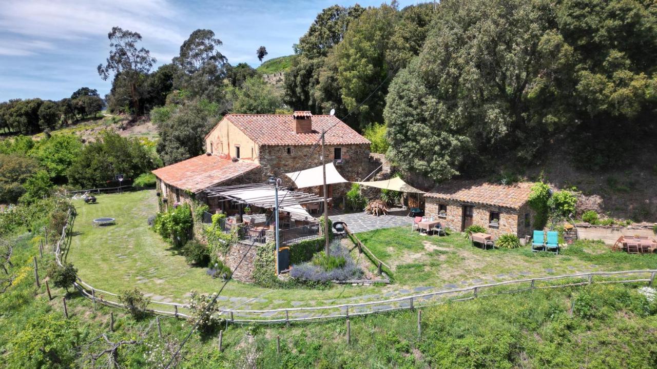 B&B Fogars de Montclús - CAN LLOBET Espai Rural Slow - Bed and Breakfast Fogars de Montclús