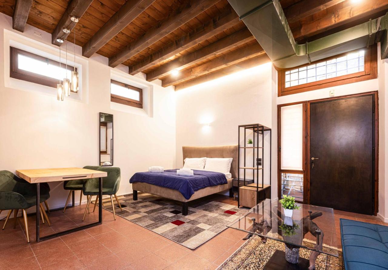 Al 18 Verona Rooms - Ferienwohnung Verona