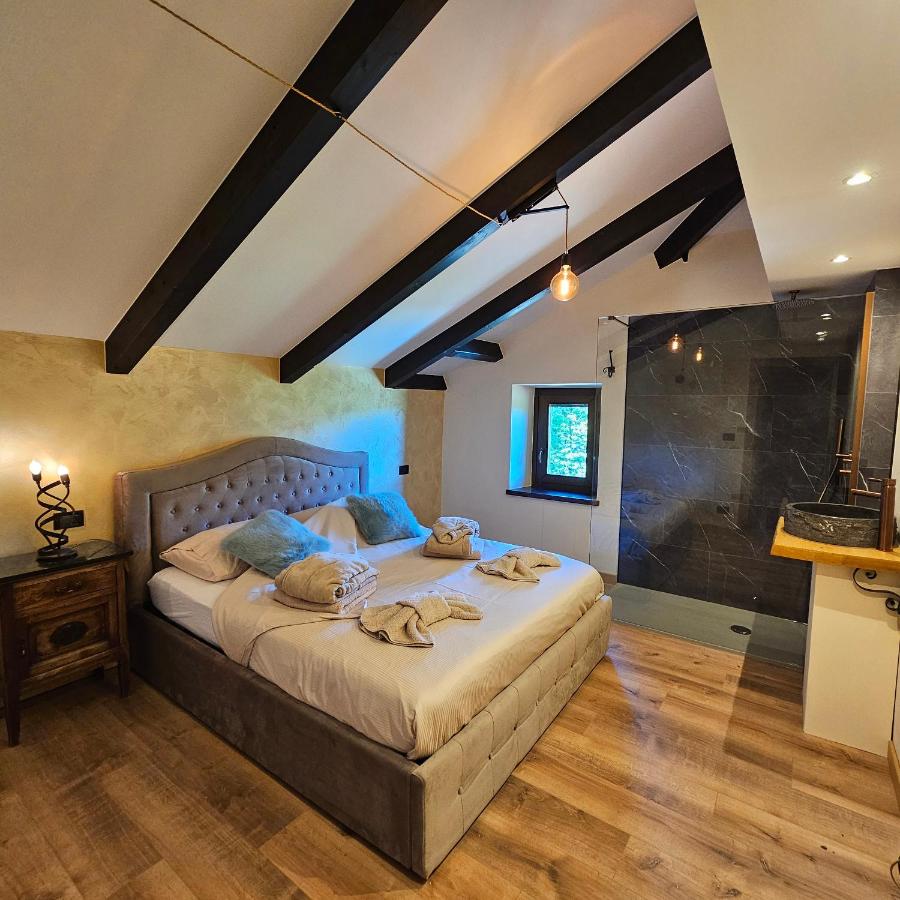 Chambre Double Deluxe avec Douche