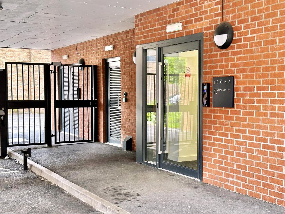 Icona Luxury Apartment with Minster Views & Allocated Parking - B&B York