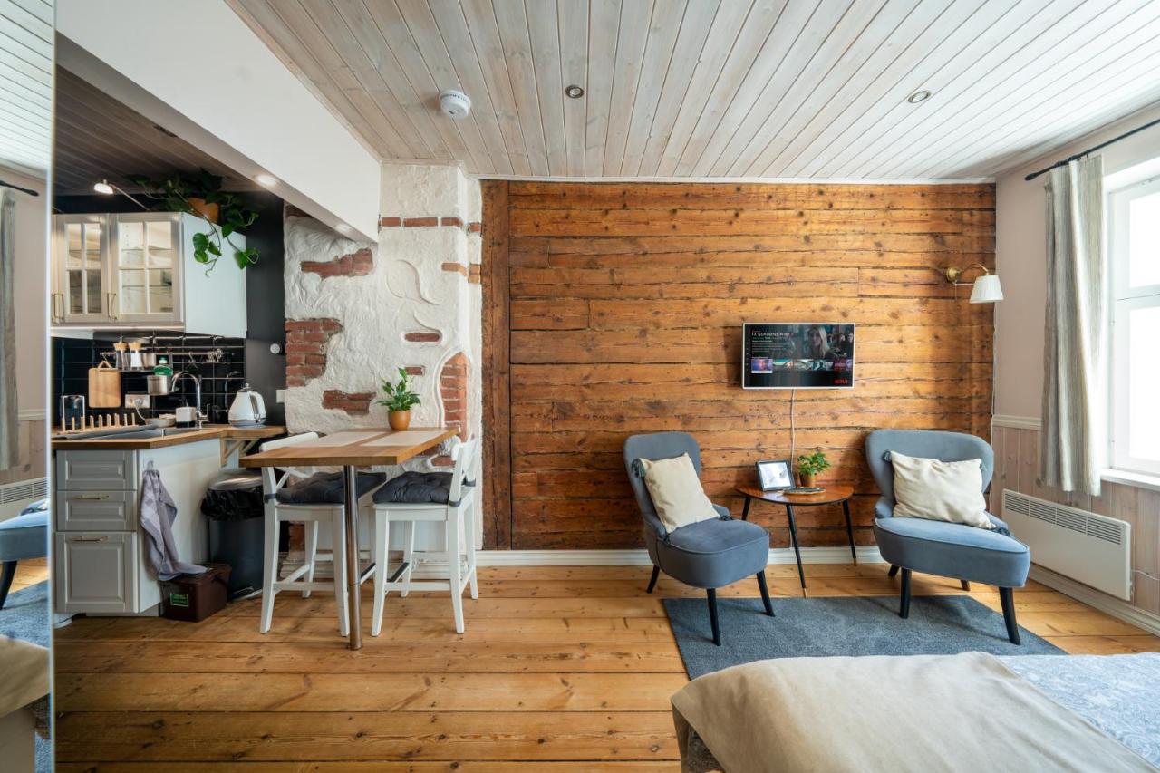 Garden Studio next to Telliskivi & Old Town - B&B