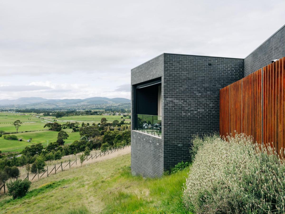 Moody Luxury Home in the Wine Region - Chambres d’hôtes Richmond