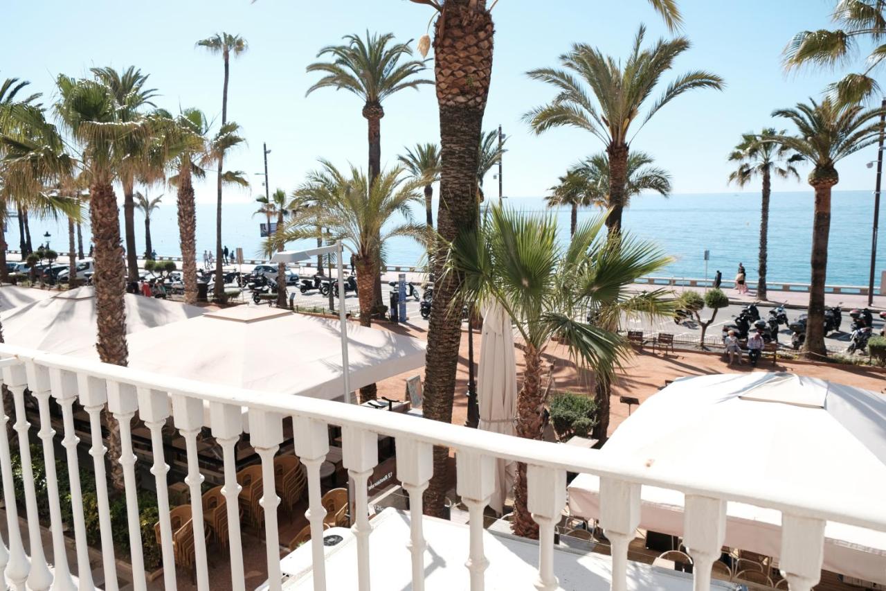 Exclusive Beachfront Haven in Costa Brava - B&B