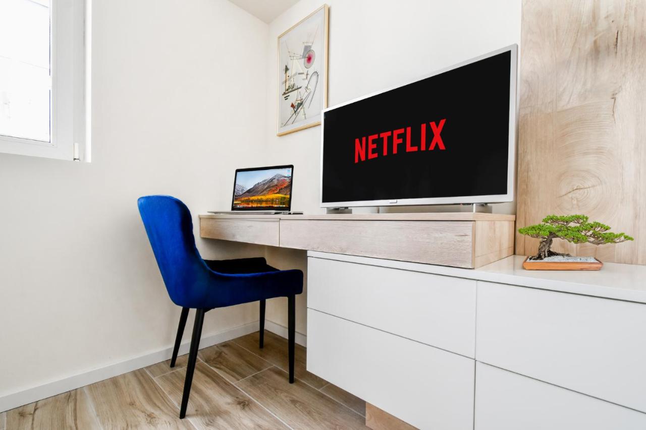 Suite with City View