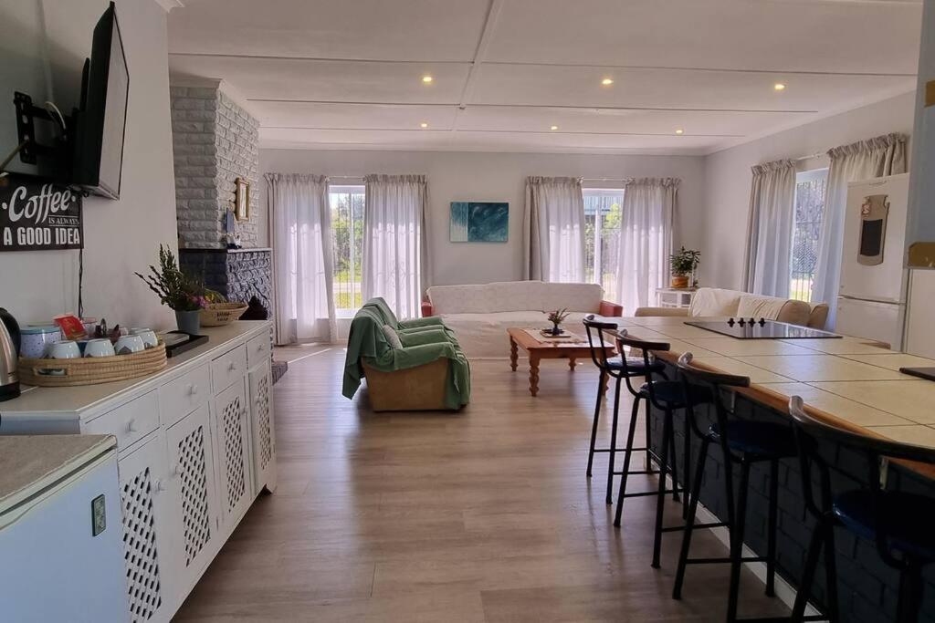 Silver’s Rest Beach House - B&B