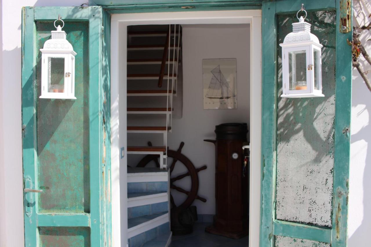 la mansarda sul Porto - Bed and Breakfast Ponza