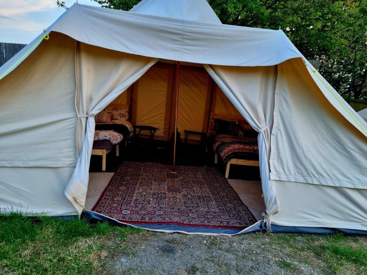 B&B Stubton - Bedouin tent Secret garden glamping - Bed and Breakfast Stubton