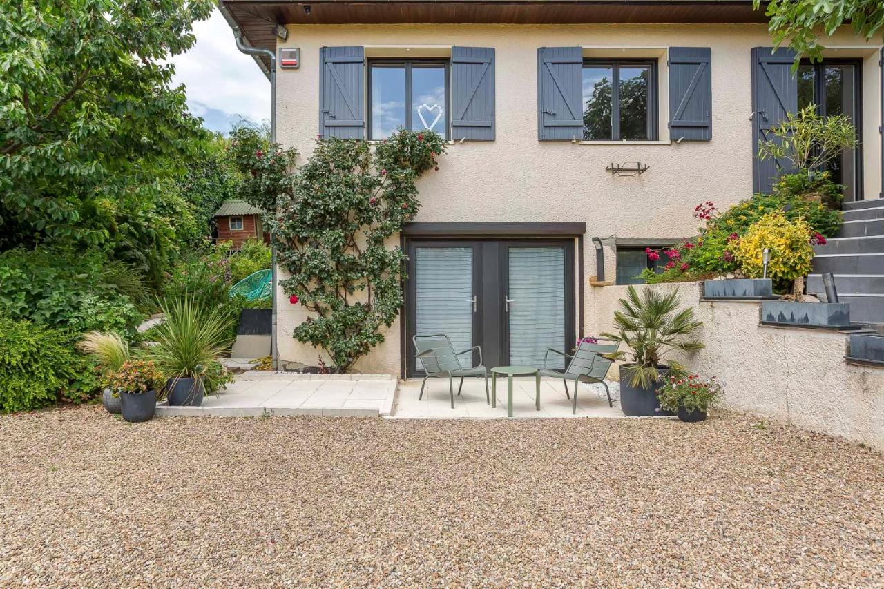 West Garden Appartement 56 m2 calme et terrasse - Ferienwohnung Dardilly