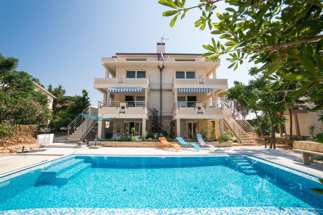 Apartments Luxury Living - B&B