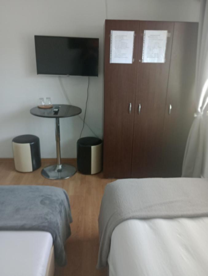 Triple Room with Shared Bathroom