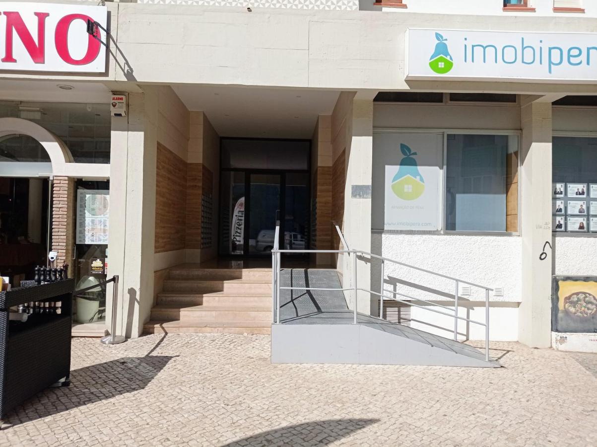 Casino Blu: 50m to beach, in town center (fast Wi-Fi) - B&B