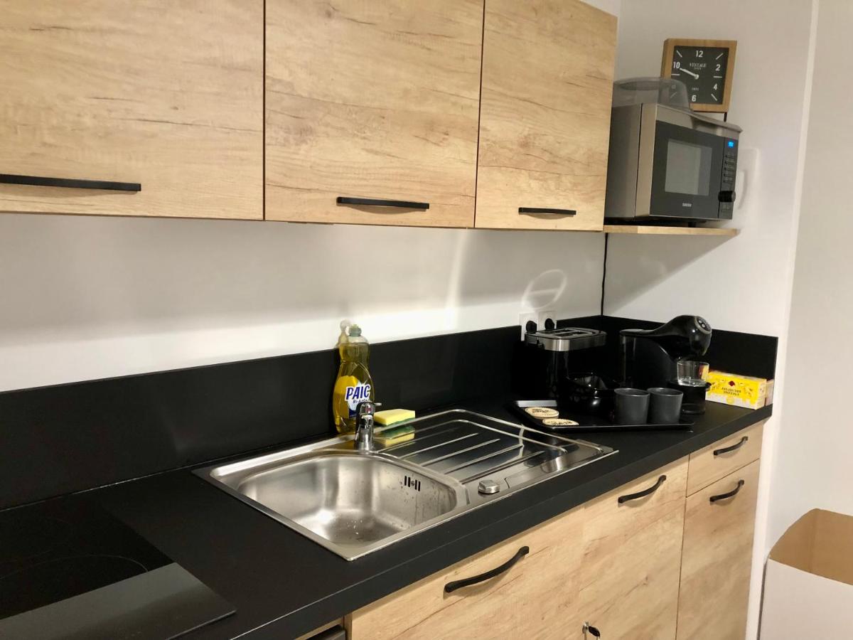 Studio Cosy, LYON, avec garage privé - B&B