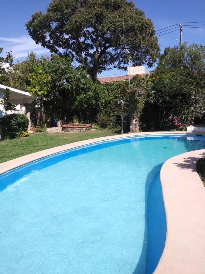 Casa antigua llena de vida, alberca en Cuernavaca - B&B