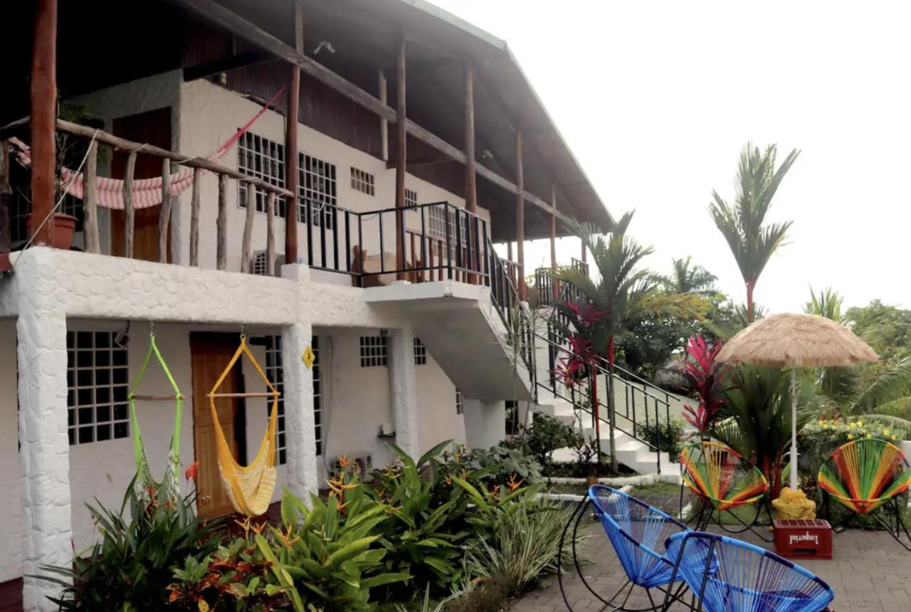 MiZaru ocean view hotel Manuel Antonio - B&B Quepos