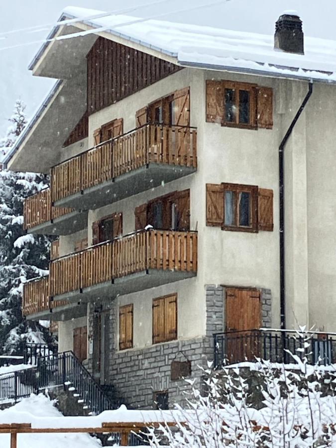 Casa Piccola Del Terranova - La Thuile - B&B
