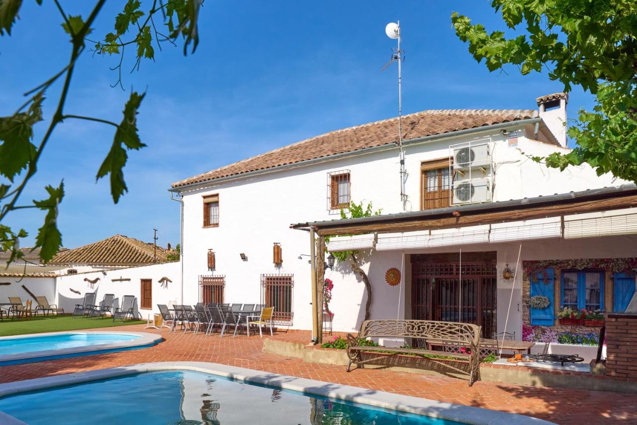 B&B Lucena - Cortijo Las Gregorias - Bed and Breakfast Lucena