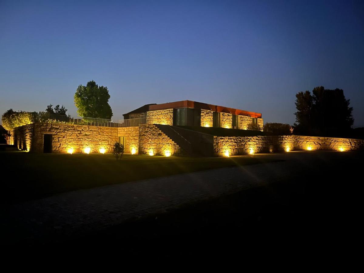 PORTO - Penafiel - QUINTA DE SANTIAGO COUNTRY HOUSE - B&B