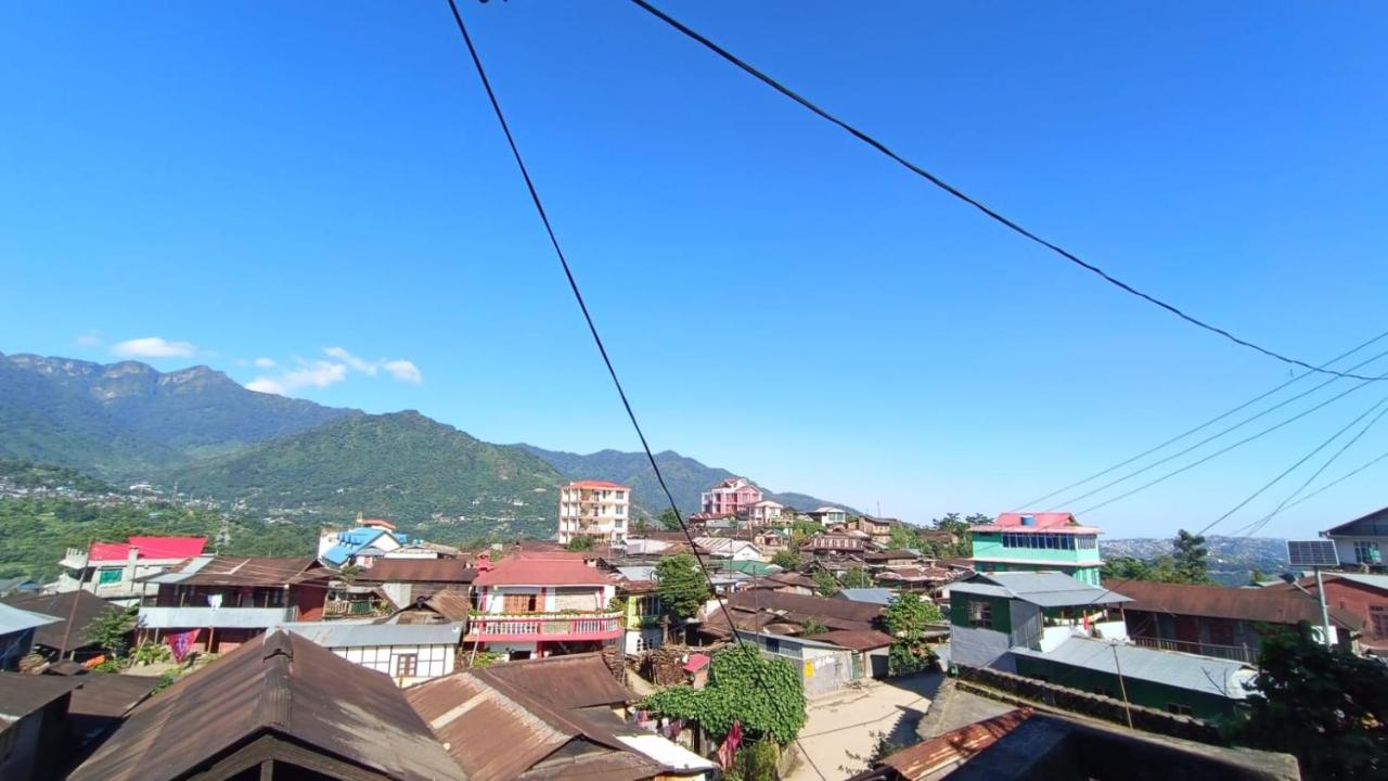 Neitho Homestay, Mima - B&B