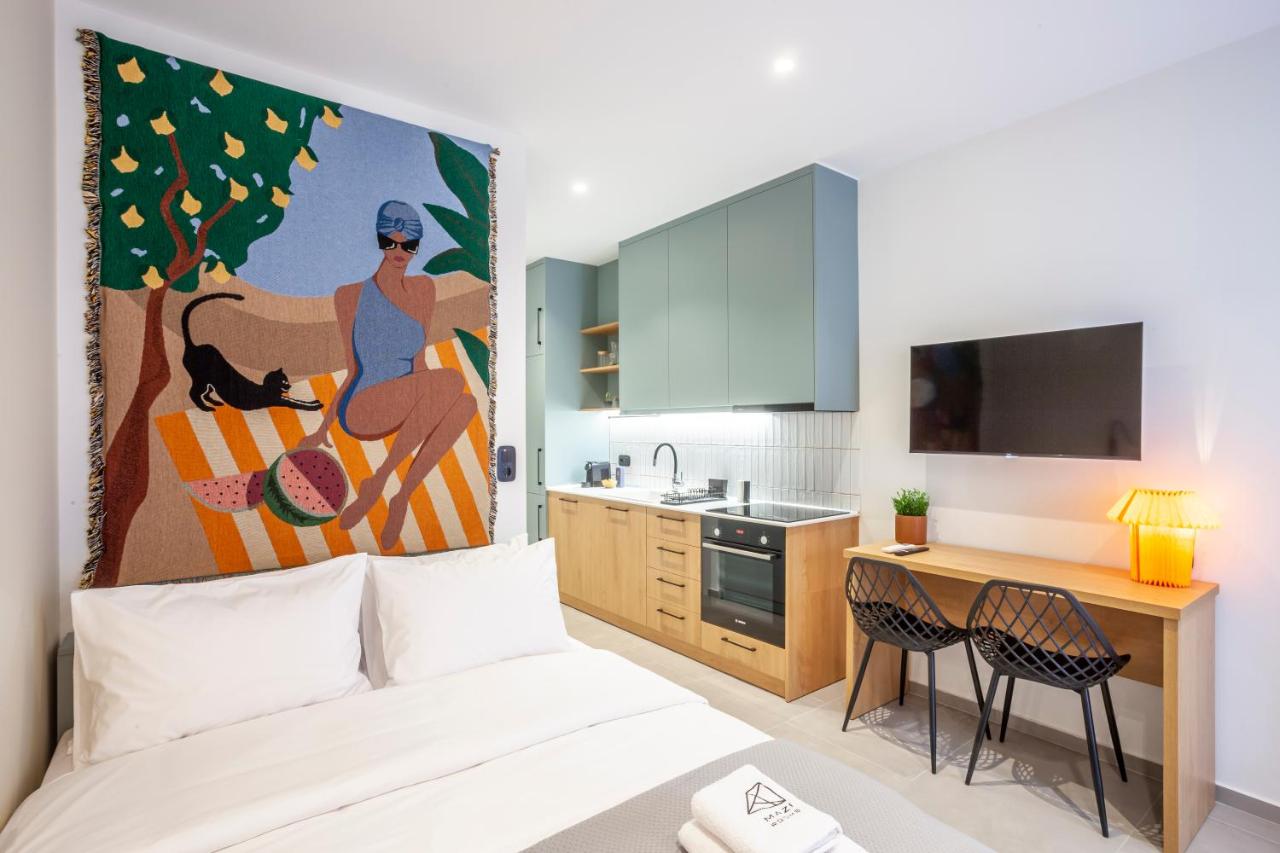 Mazi Rooms Charilaou 2,2 - B&B Thessaloniki