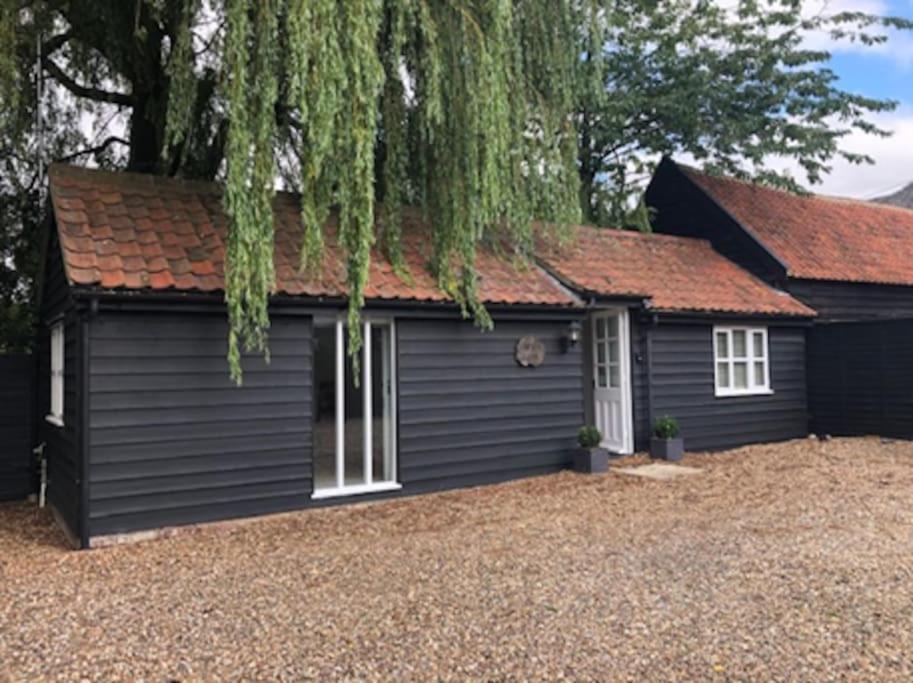 B&B Preston - The Six Bells Barn, Preston St Mary, Suffolk. - Bed and Breakfast Preston