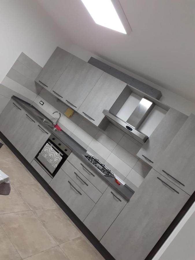 appartamento dei nonni Gio e Cry piano terra - B&B Sperlonga