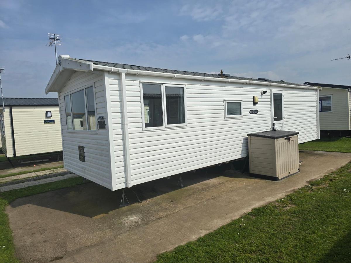 B&B Meliden - 2 bedroom caravan robin hood 53sw - Bed and Breakfast Meliden