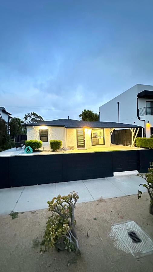 Modern Studio Stylish &Cozy Back Unit - B&B Los Angeles