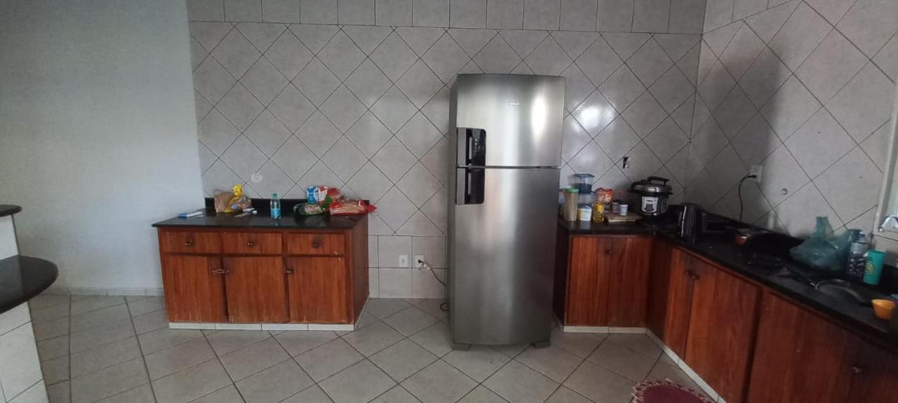Aluguel de quarto em residência - Ferienwohnung Gurupi