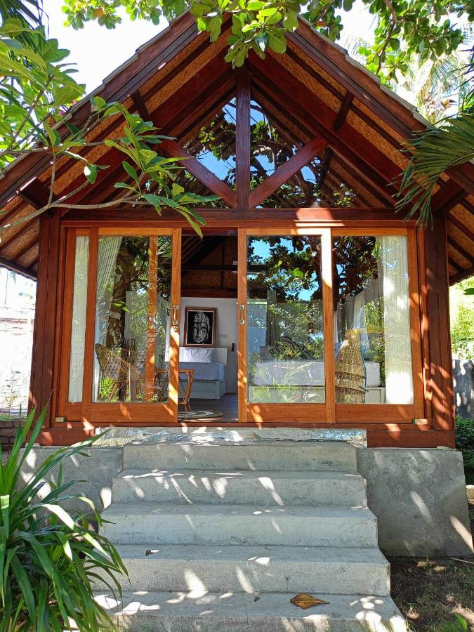 Bintang Tiga Bungalows Gili Air - Chambres d’hôtes