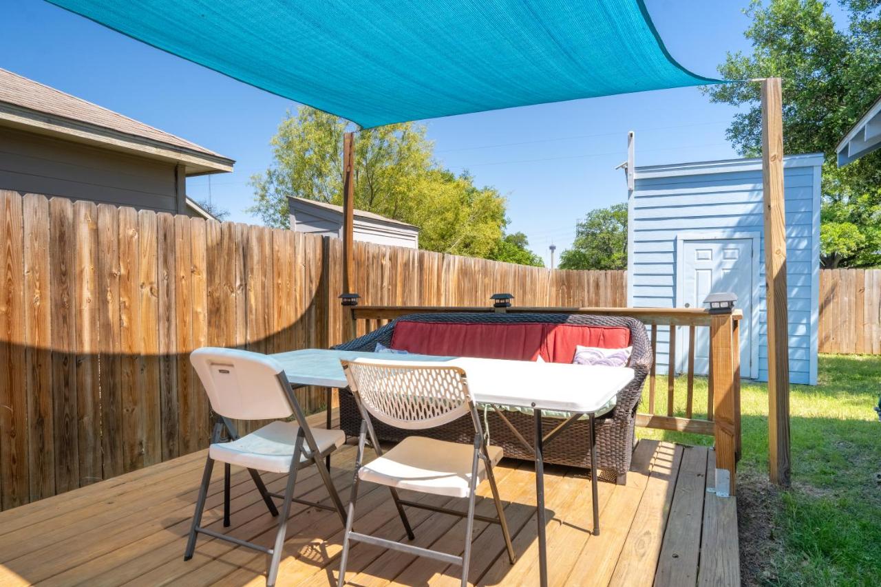 Downtown home with view of Tower of the Americas - B&B San Antonio