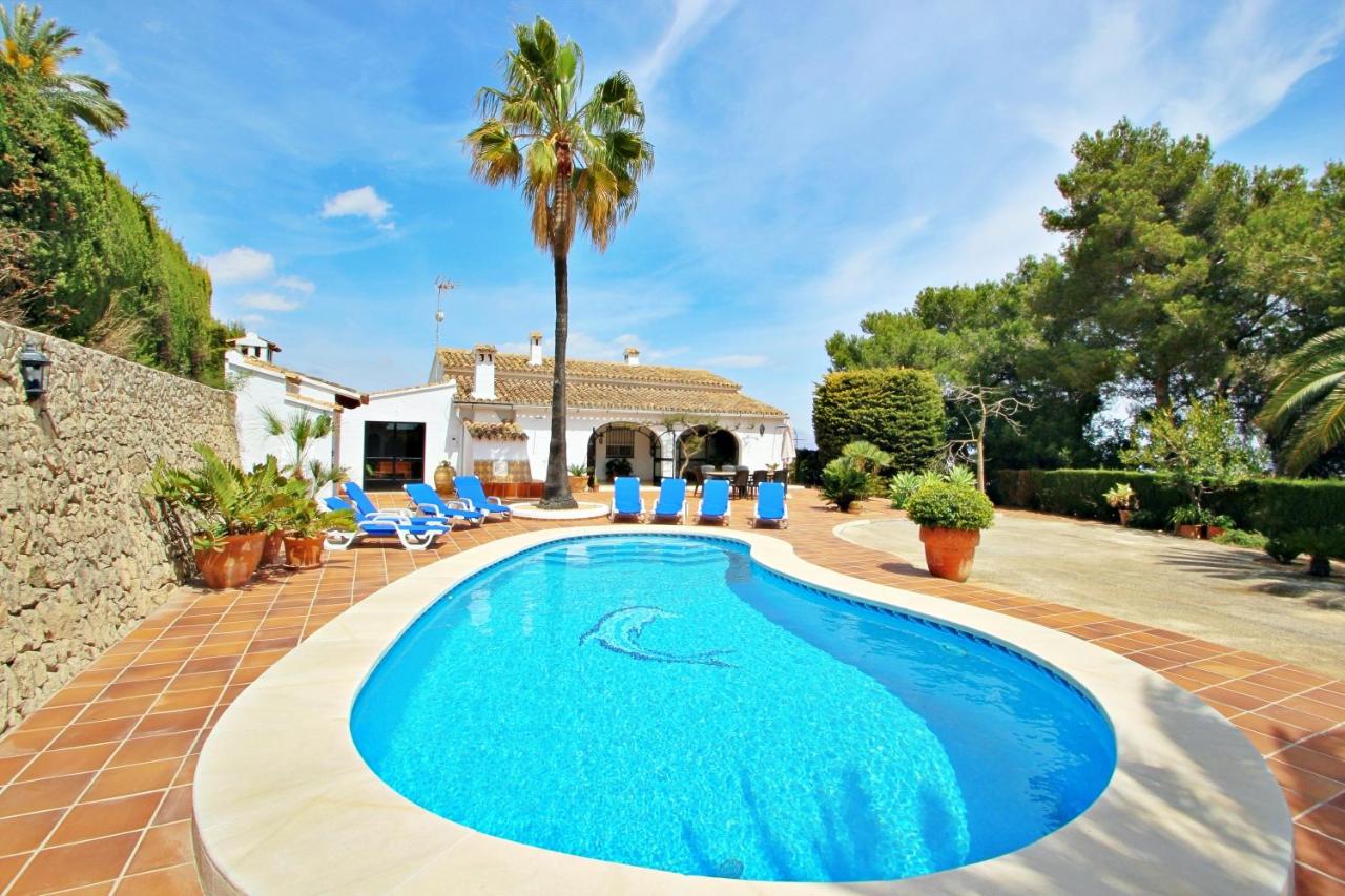 B&B Benissa - Finca Coello - charming, Spanish finca style holiday villa in Benissa - Bed and Breakfast Benissa