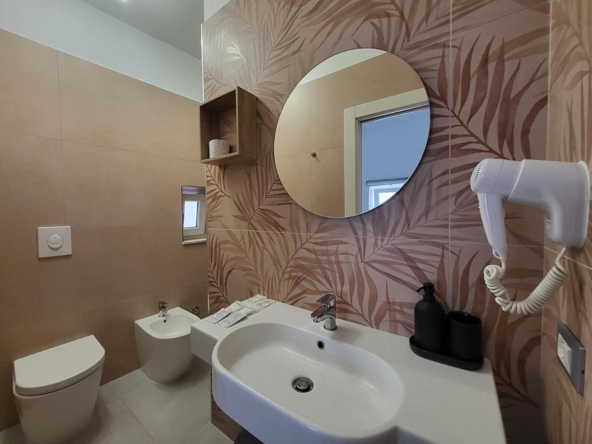 Camera Familiare con Balcone
