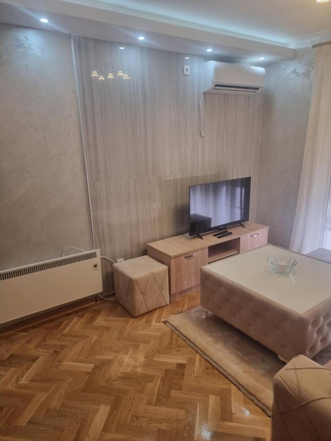 Apartman Dora - B&B