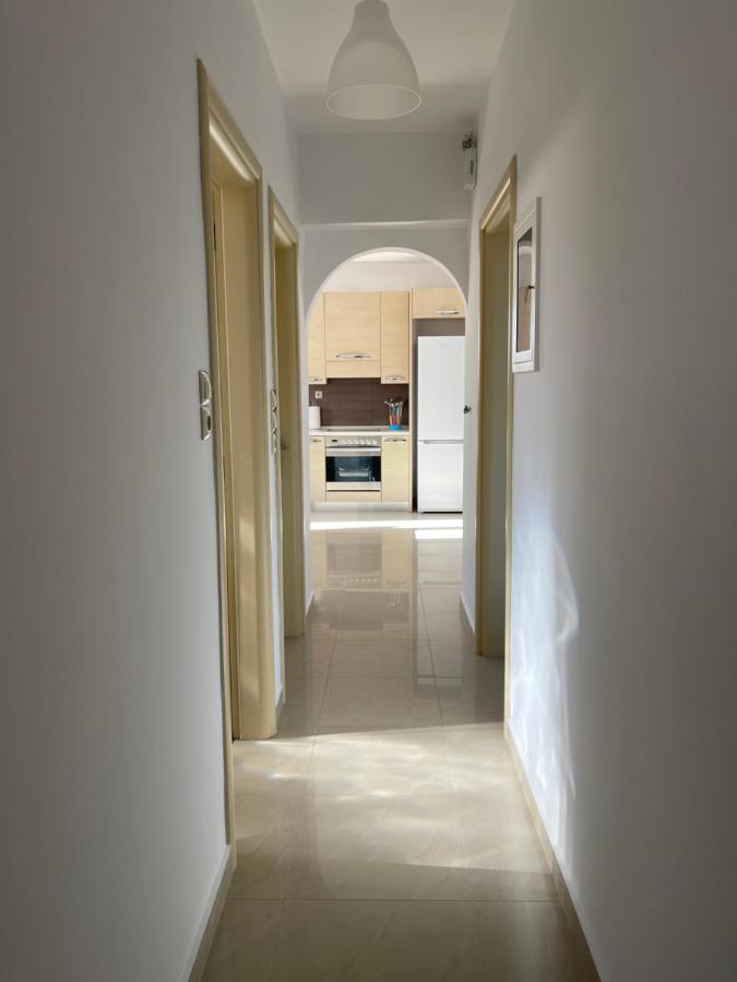 Apartamento de 2 dormitorios con terraza