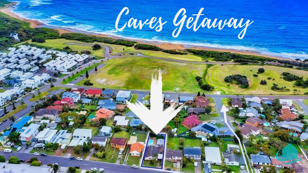 Caves Getaway - Pool and beach - B&B Caves Beach